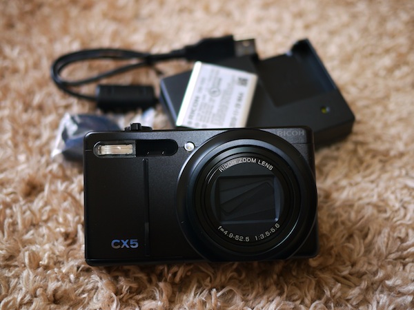 RICOH CX5