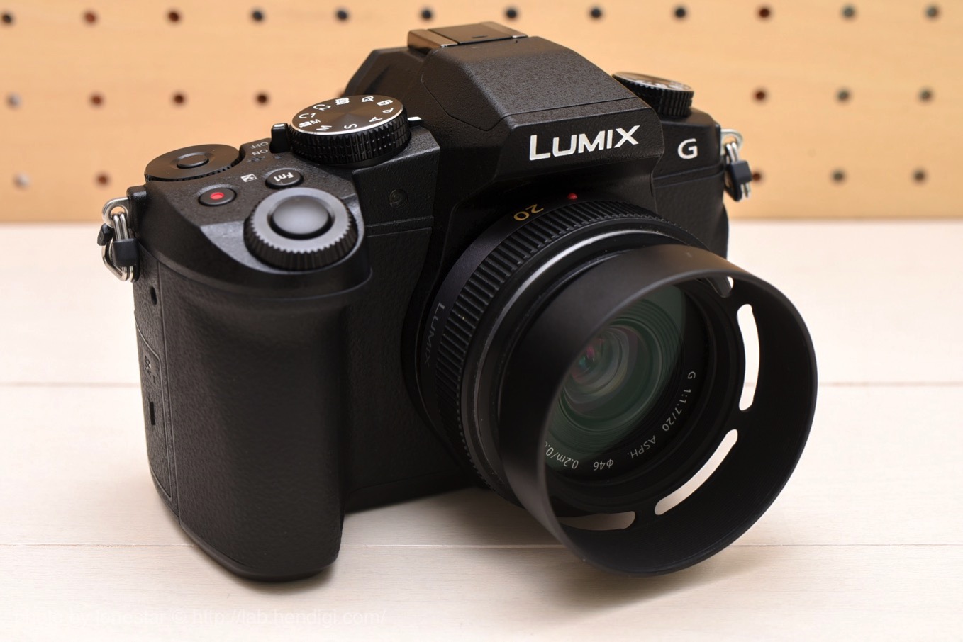 LUMIX DMC-G8　LUMIX G 20mm F1.7 ASPH.