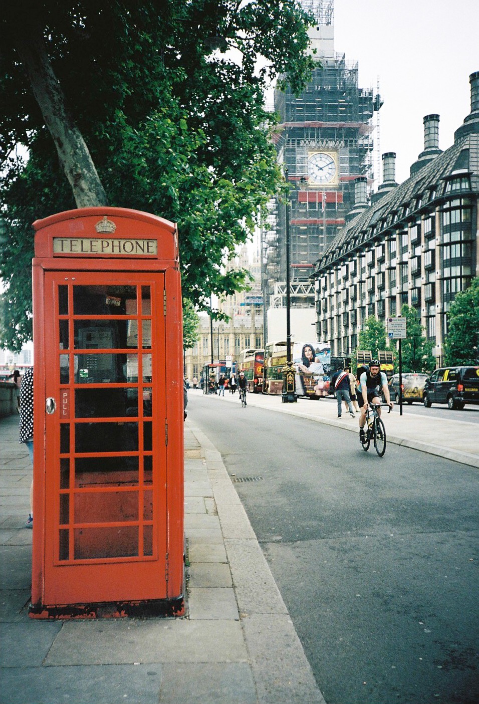 ロンドン　フィルムカメラ