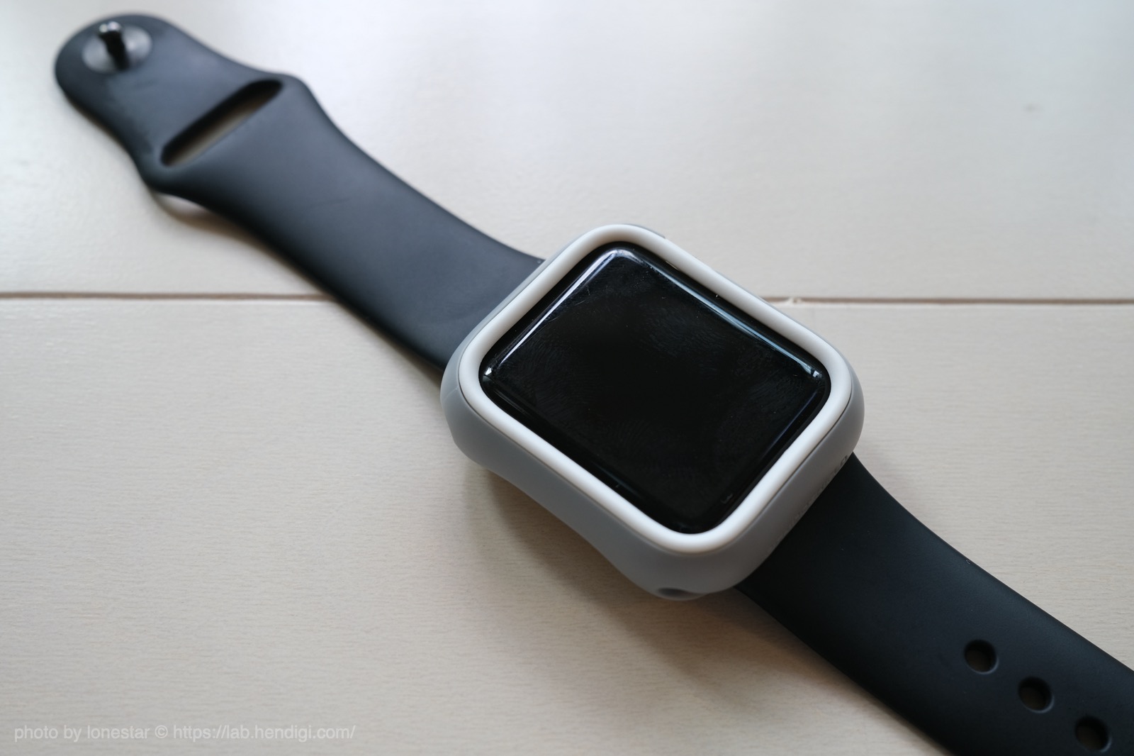 CrashGuard NX Apple Watchケース　レビュー