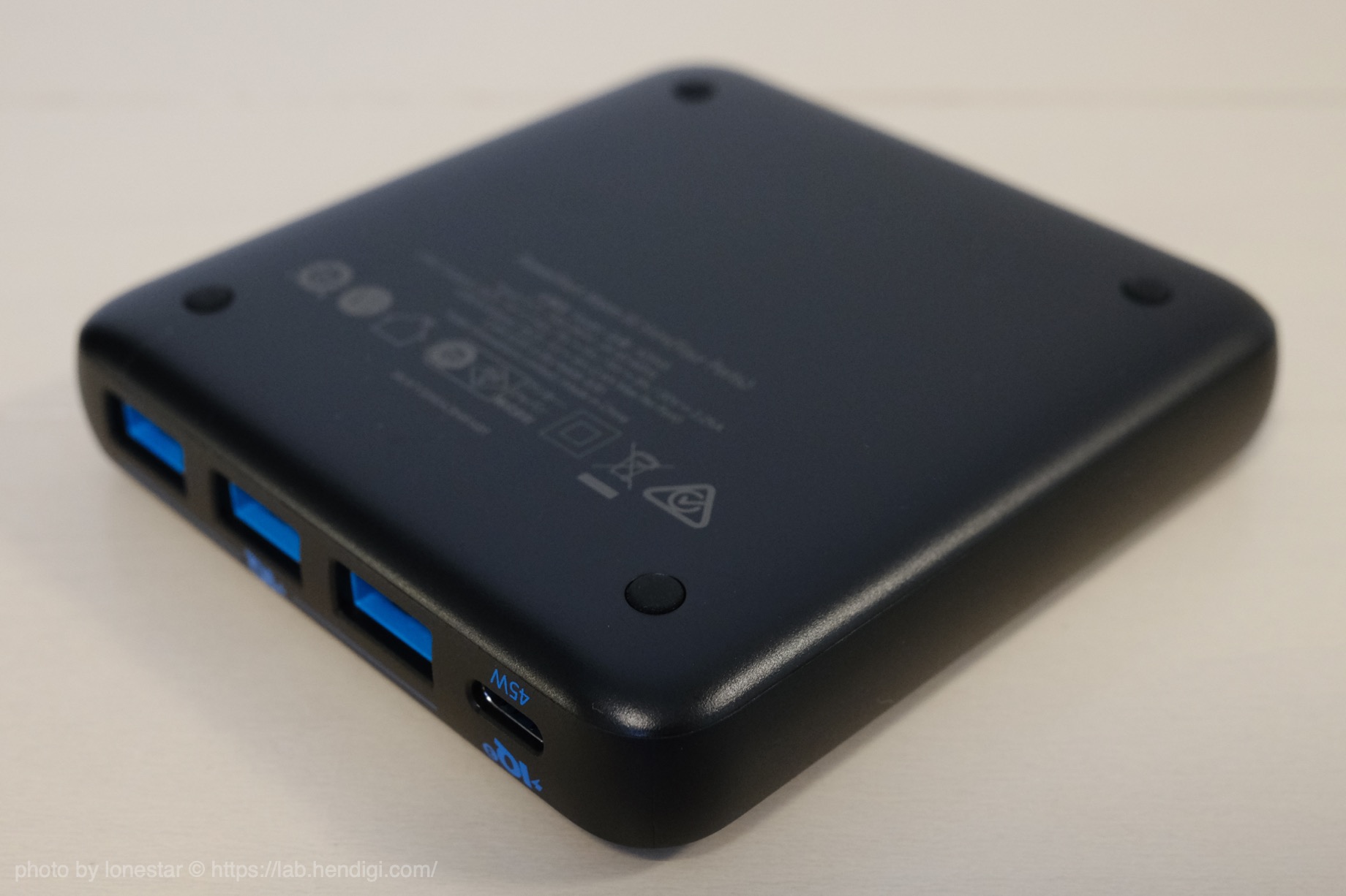 Anker PowerPort Atom III Slim (Four Ports)　レビュー