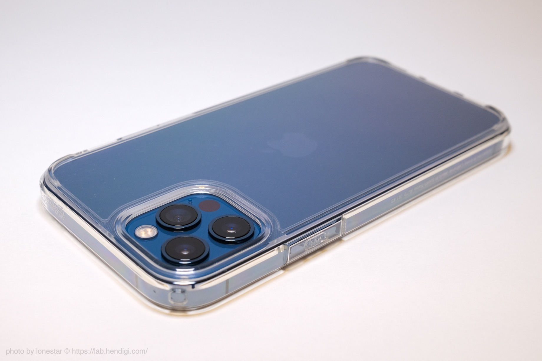 Spigen　iPhone 12 Pro ケース