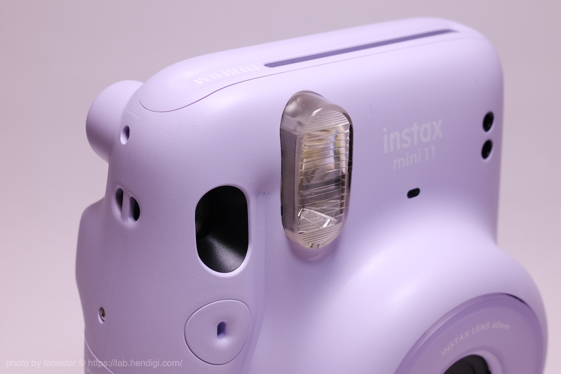 instax mini 11　フラッシュ