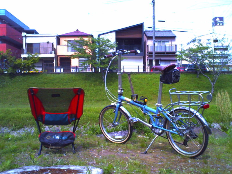 デジタルハリネズミ2++ 自転車とアウトドアチェア