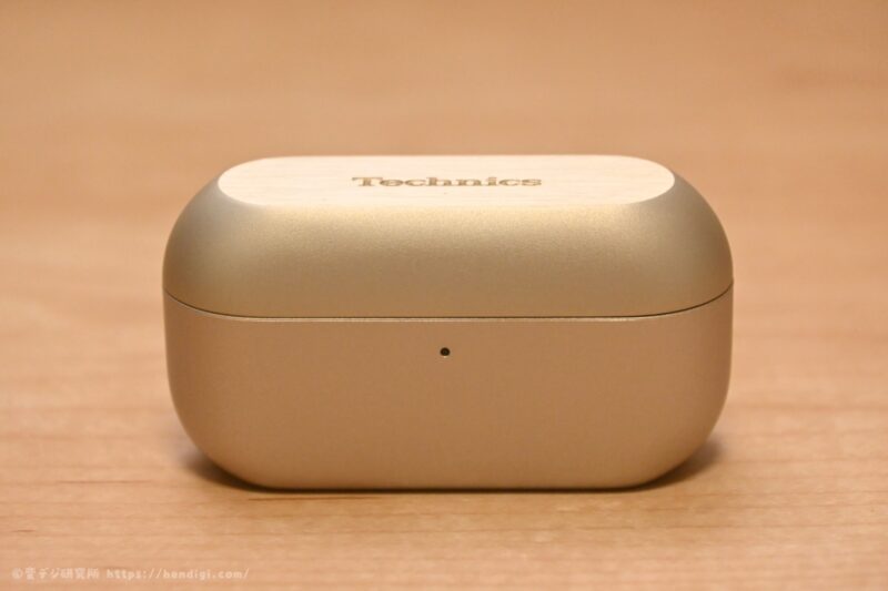 EAH-AZ100 充電ケース