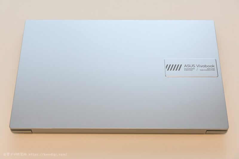 ASUS Vivobook Go 14 外観