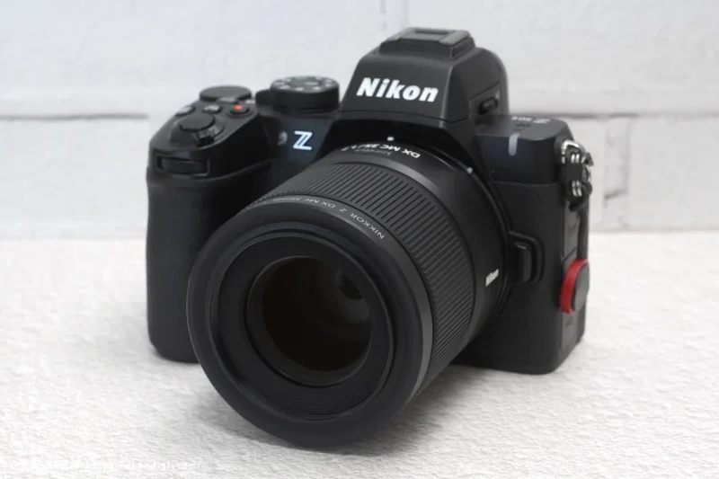 NIKKOR Z DX MC 35mm F1.7